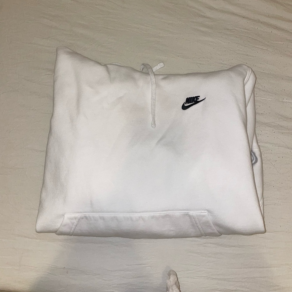 white nike hoodie like new